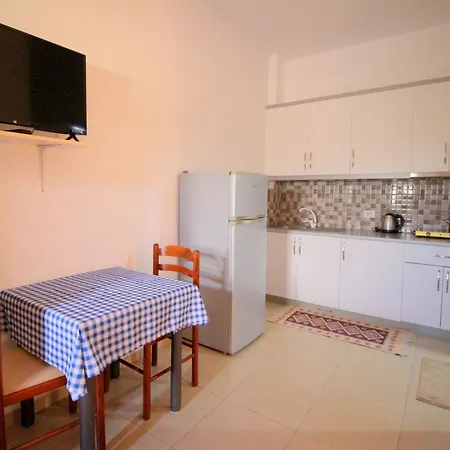 Ferienhaus Kujtim Dura Ksamil