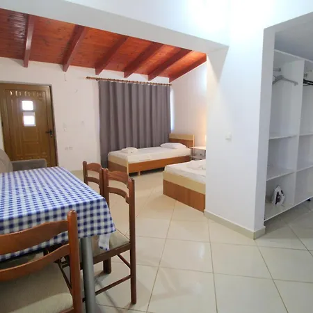 Center Dom wakacyjny *