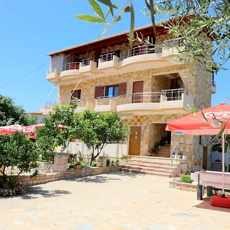 Center קסאמיל